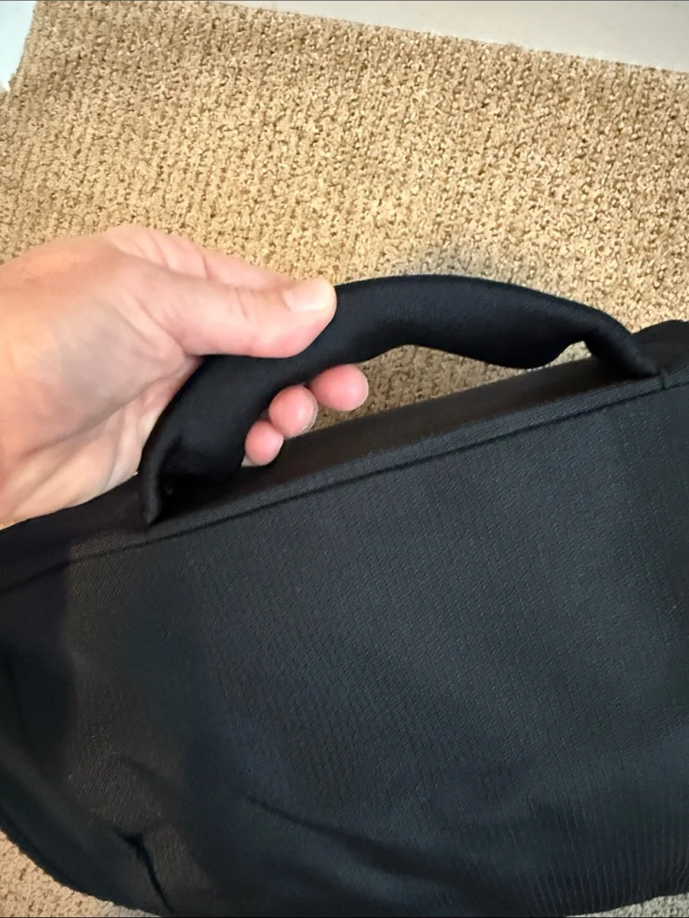 Keen Black Men's unisex Messenger commuter bag laptop yellow vintage hybrid